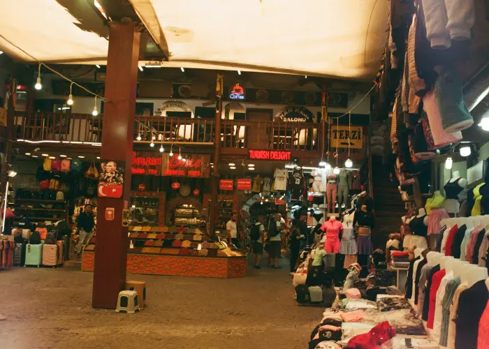 Wholesaler adalah proses pembelian barang dalam jumlah besar